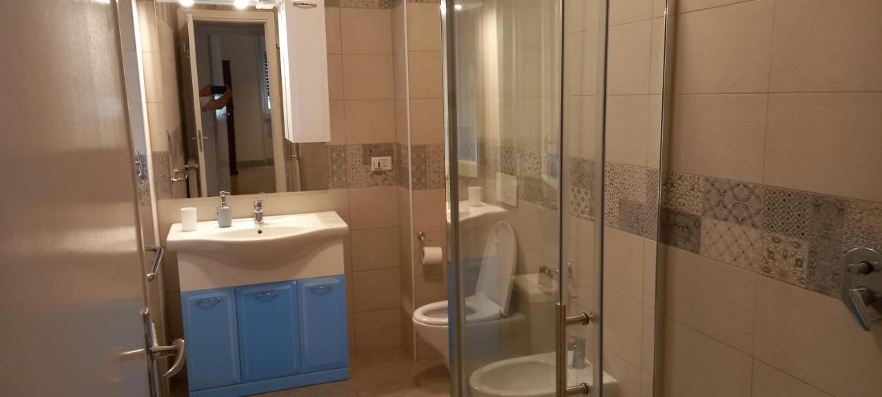 Holiday Flat Bari Exterior foto